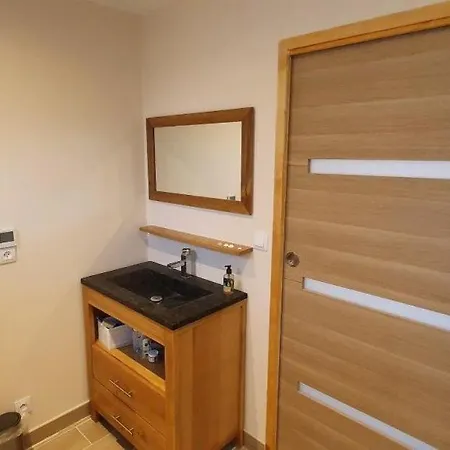 26m2 à 200 Mètres De La Mèze